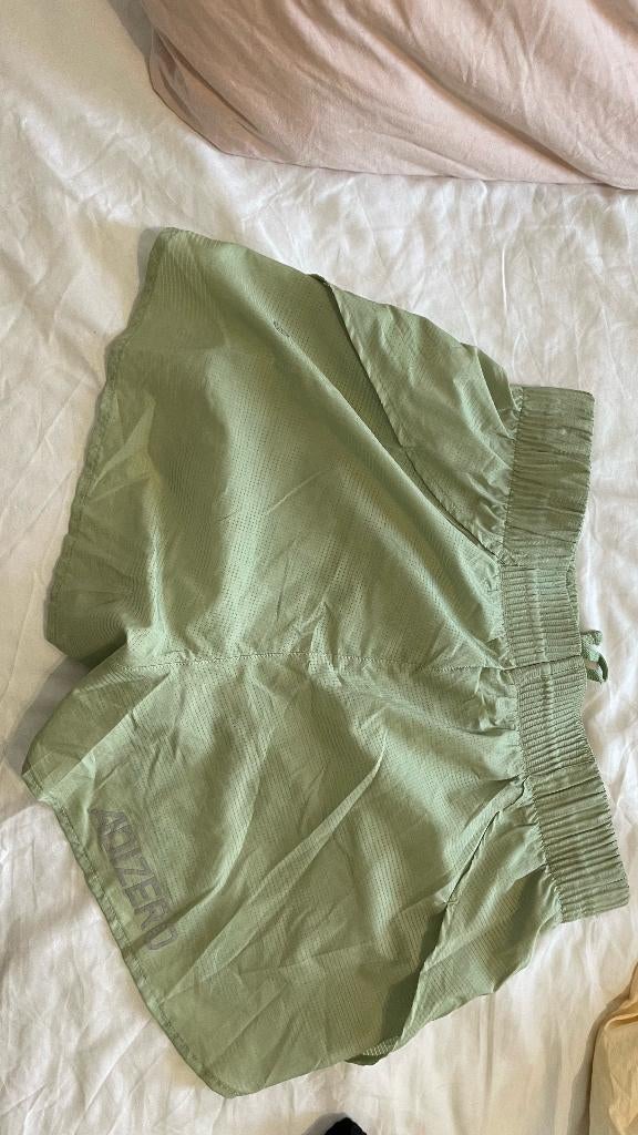 Adidas running shorts, Ophalen of Verzenden, Zo goed als nieuw, Zwart