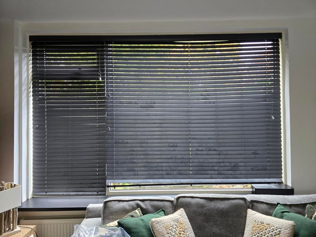 Complete set Antraciet Jaloezieën (4 stuks) – o.a. 204cm bre, Huis en Inrichting, Stoffering | Gordijnen en Lamellen, Ophalen