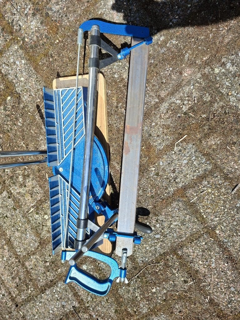 Handmatige verstekzaag met geleider – nauwkeurig zagen, Ophalen, Gebruikt, Snijgereedschap