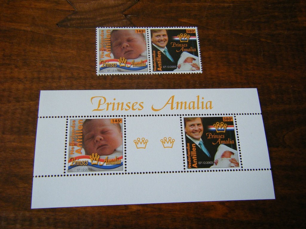 Velletje postzegels Amalia + zegels - Nederlandse Antillen, Ophalen of Verzenden, Postfris