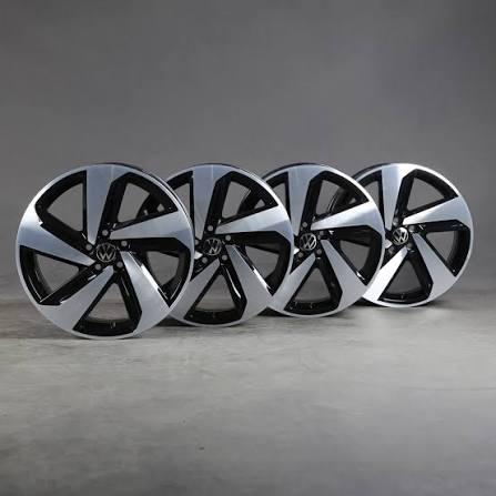 Originele Polo 2G GTI velgen 215 45 17 Milton Keyness 5x100, Velg(en), Total car expert, Ophalen of Verzenden, Personenwagen