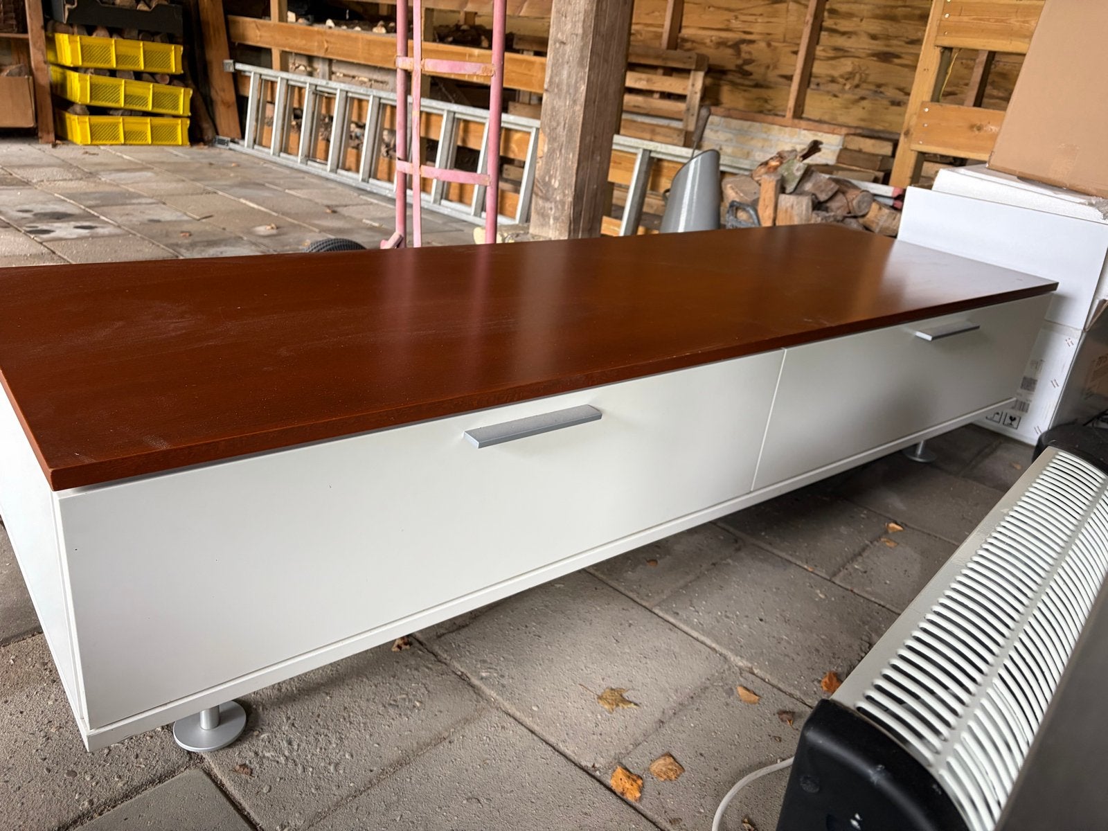 Interstar TV meubel met kersenhouten bovenkant - 180 cm bree, Huis en Inrichting, Kasten | Televisiemeubels, Ophalen, Gebruikt
