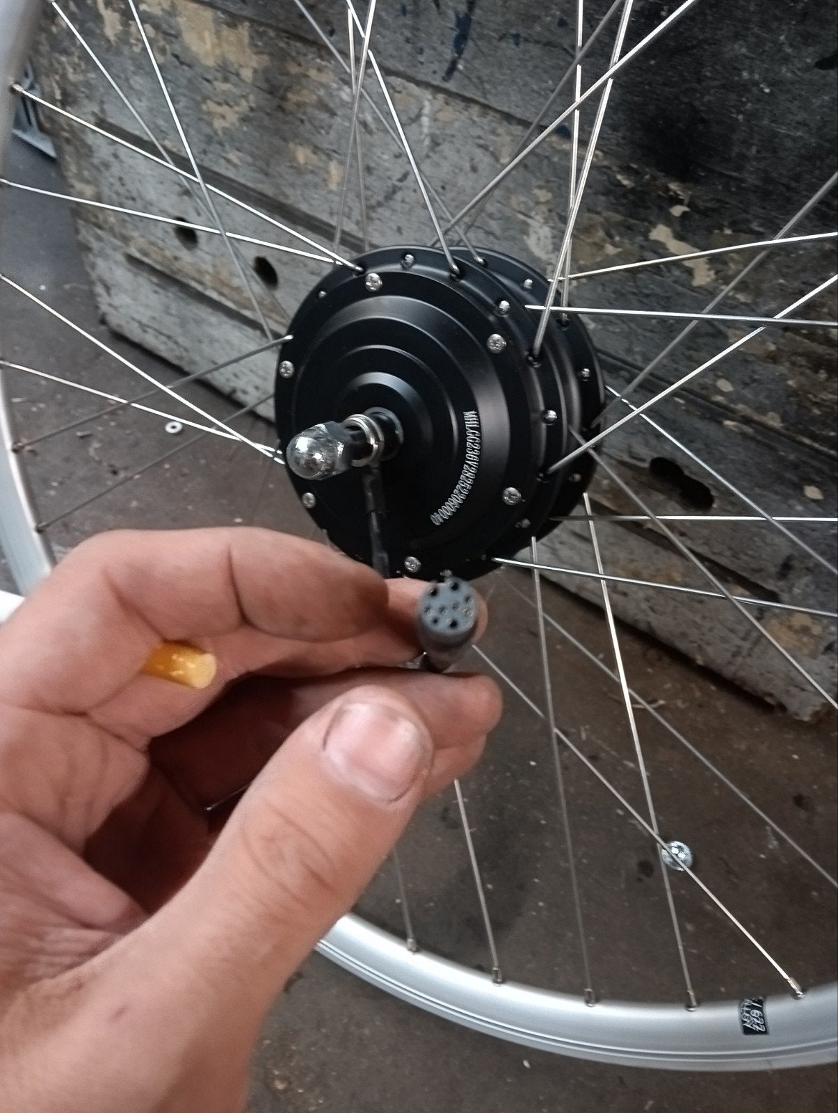 Qwic voorwiel motor ongebruikt, Ophalen, Motor