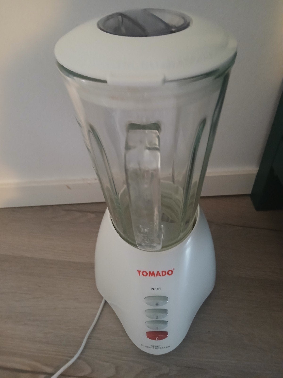 Tomado Blender met glazen kan - Wit, Ophalen of Verzenden