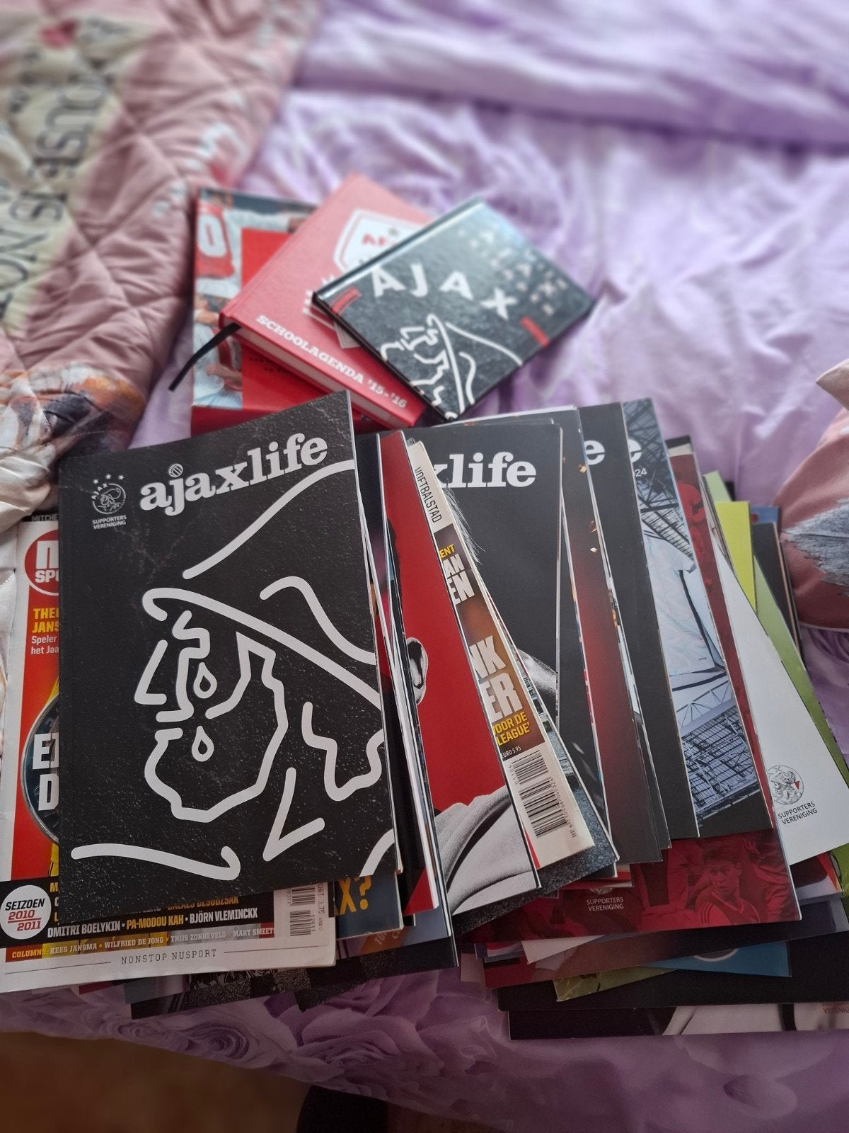 AJAX artikelen, Verzamelen, Ophalen, Zo goed als nieuw, Ajax, Boek of Tijdschrift