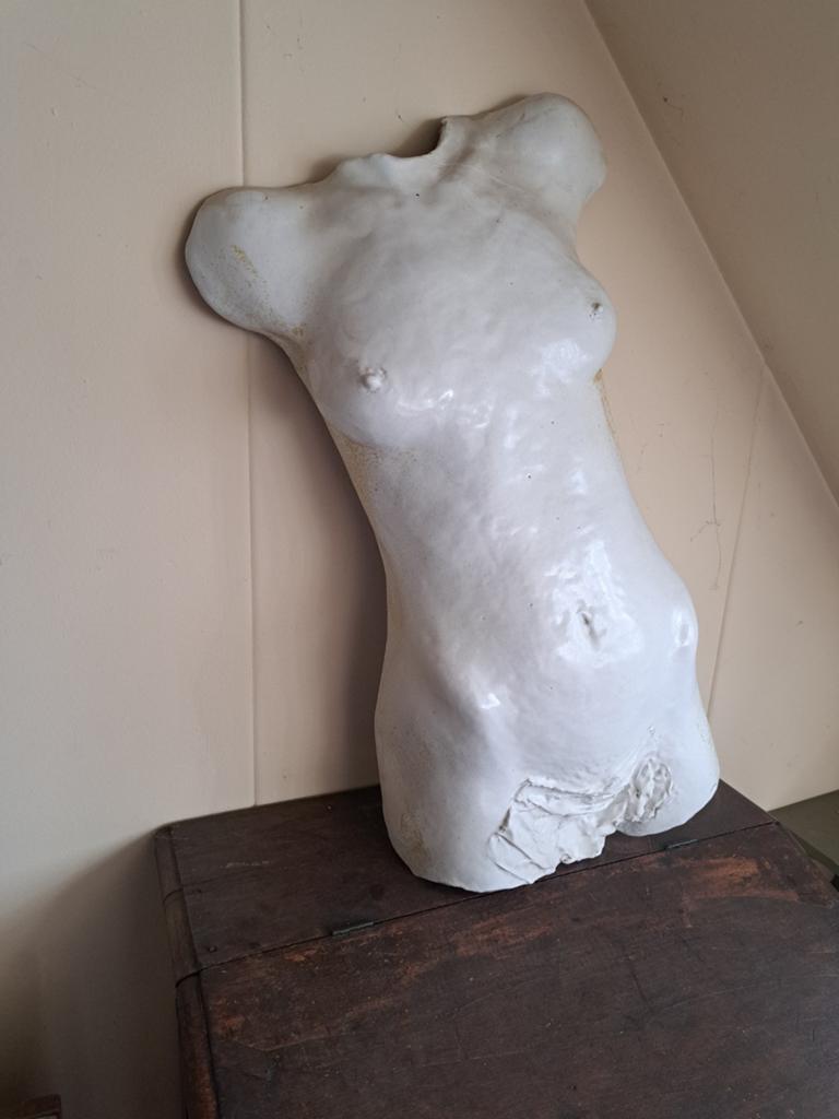 Gipsen torso sculptuur - Vrouwelijke vorm, Ophalen, Gips, Handgemaakt, 20 - 50 cm