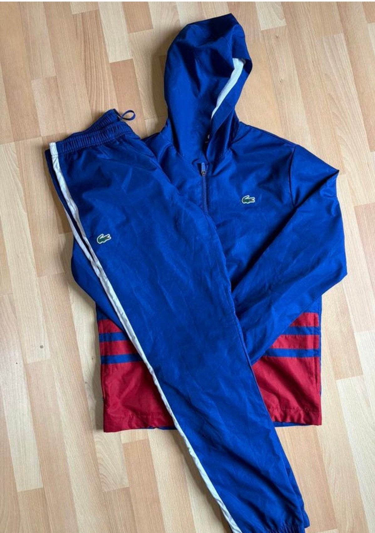 Lacoste trainingspak Maat M, Ophalen, Gedragen, Algemeen, Maat 48/50 (M)