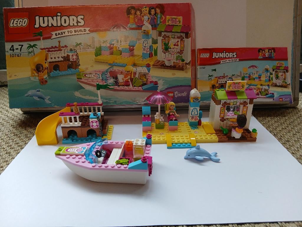 Lego Friends 10747 Andrea en Stephanies strandvakantie, Lego, Friends, Ophalen of Verzenden, Zo goed als nieuw