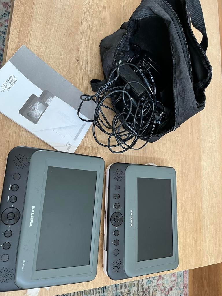 Salora DVP7748DUO Draagbare DVD-speler met dubbel scherm, Gebruikt, Draagbaar, Ophalen of Verzenden, Overige merken