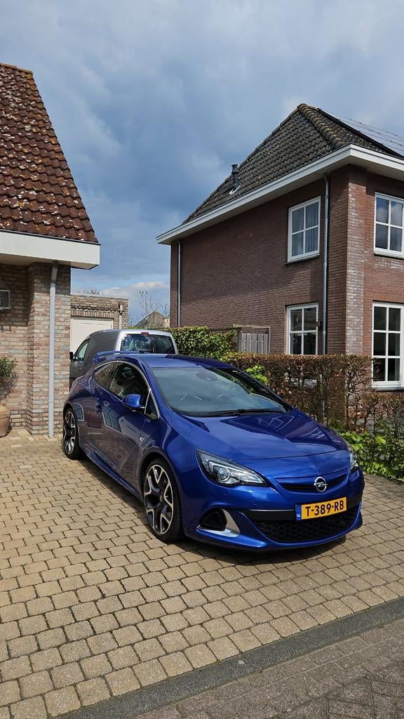 Opel Astra 2.0 Turbo 206KW GTC OPC 2017 Blauw, Auto's, Opel, Astra, ABS, Adaptieve lichten, Airbags, Airconditioning, Automatische klimaatregeling