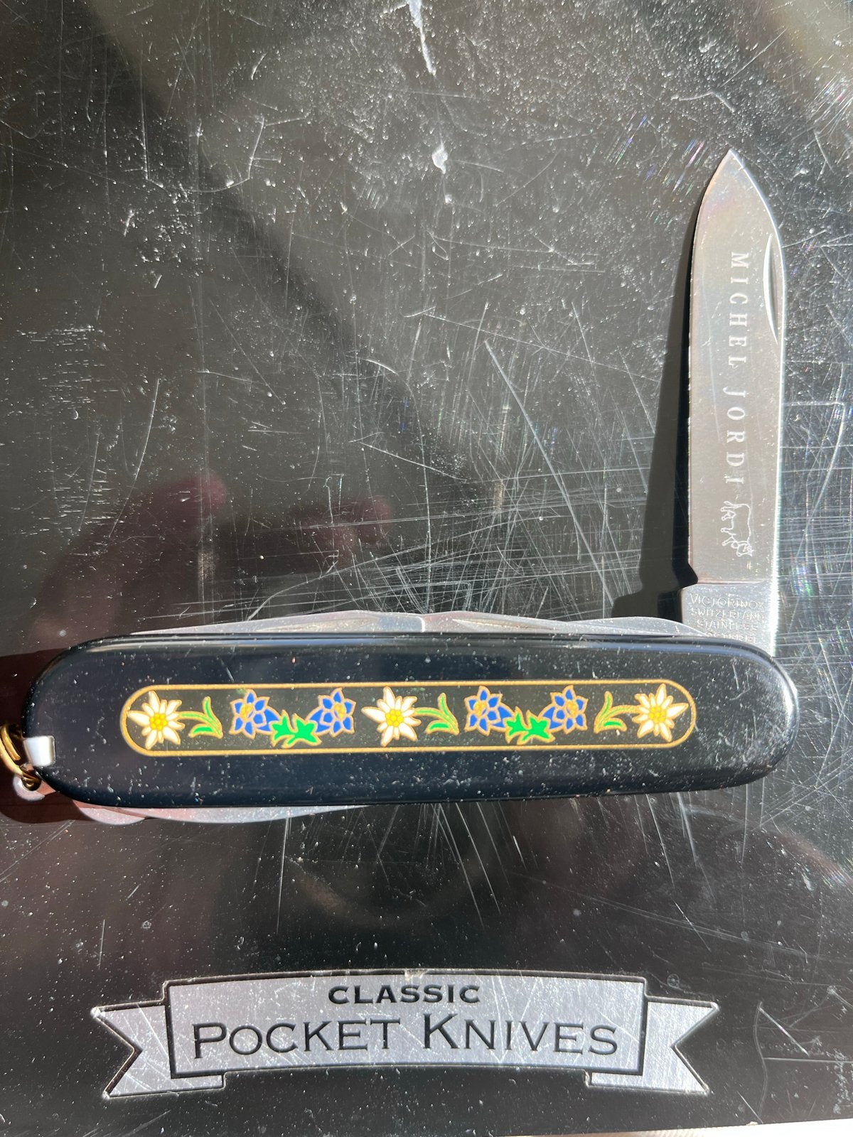 Victorinox Michel Jordi Special Edition Zakmes, Ophalen of Verzenden, Gebruikt