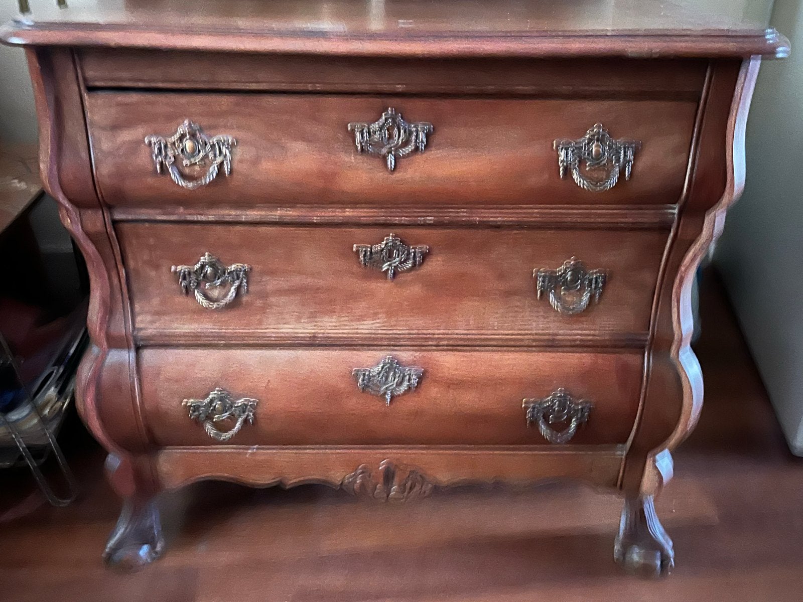 VIntage buikkastje met 3 laden - ideaal om te restylen, Ophalen