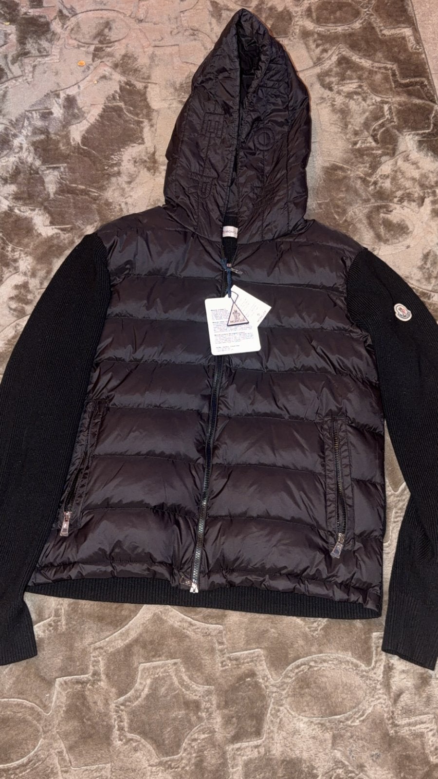 Moncler Cardigan Zwart - Nieuw met labels, Kleding | Heren, Ophalen of Verzenden, Nieuw, Maat 56/58 (XL), Zwart