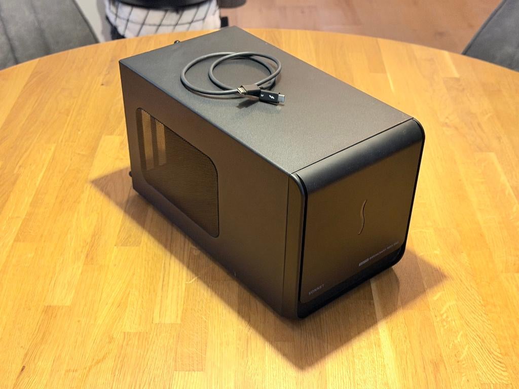 Sonnet breakaway box 550, Computers en Software, Ophalen, Zo goed als nieuw, Overige soorten, Overige chipsets