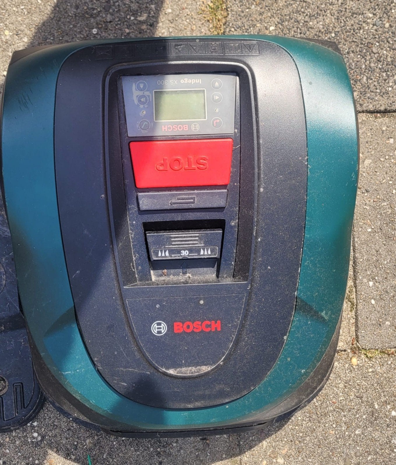 Bosch robotmaaier (defect!), Tuin en Terras, Robotmaaiers, Ophalen, Gebruikt
