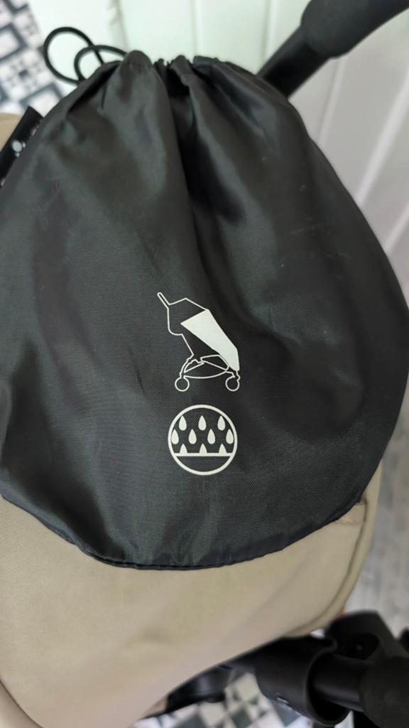 Babyzen YOYO+ Buggy (Black/Taupe) + Veel Originele Accessoir, Kinderen en Baby's, Buggy's, Ophalen, Gebruikt, Overige merken, Verstelbare rugleuning