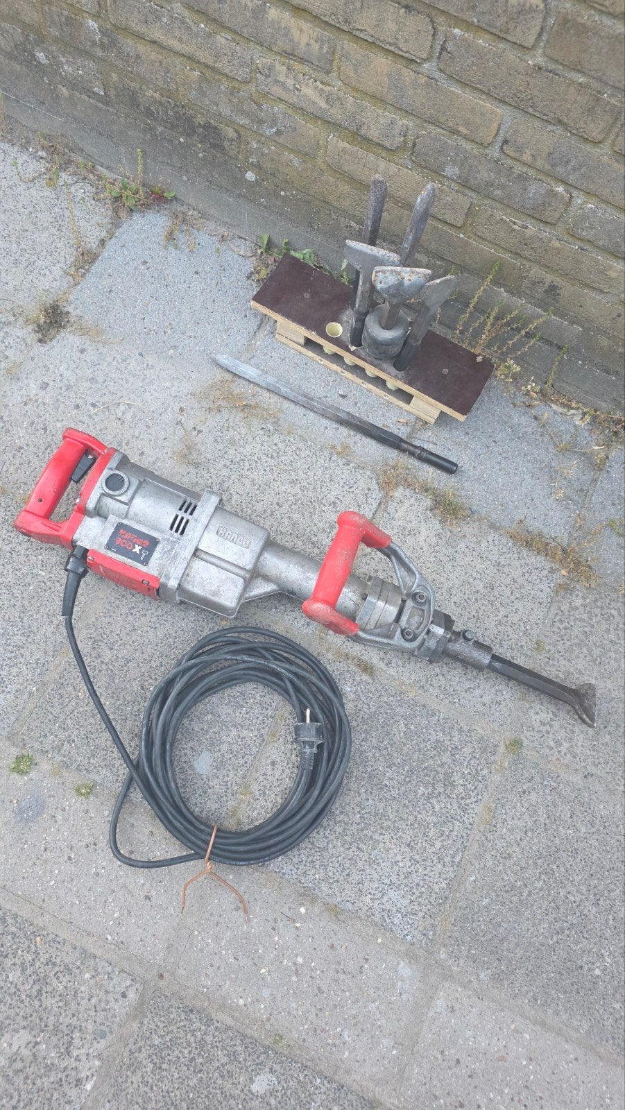 Kango 900x Sloophamer met nieuwe lange kabel, Ophalen, Gebruikt