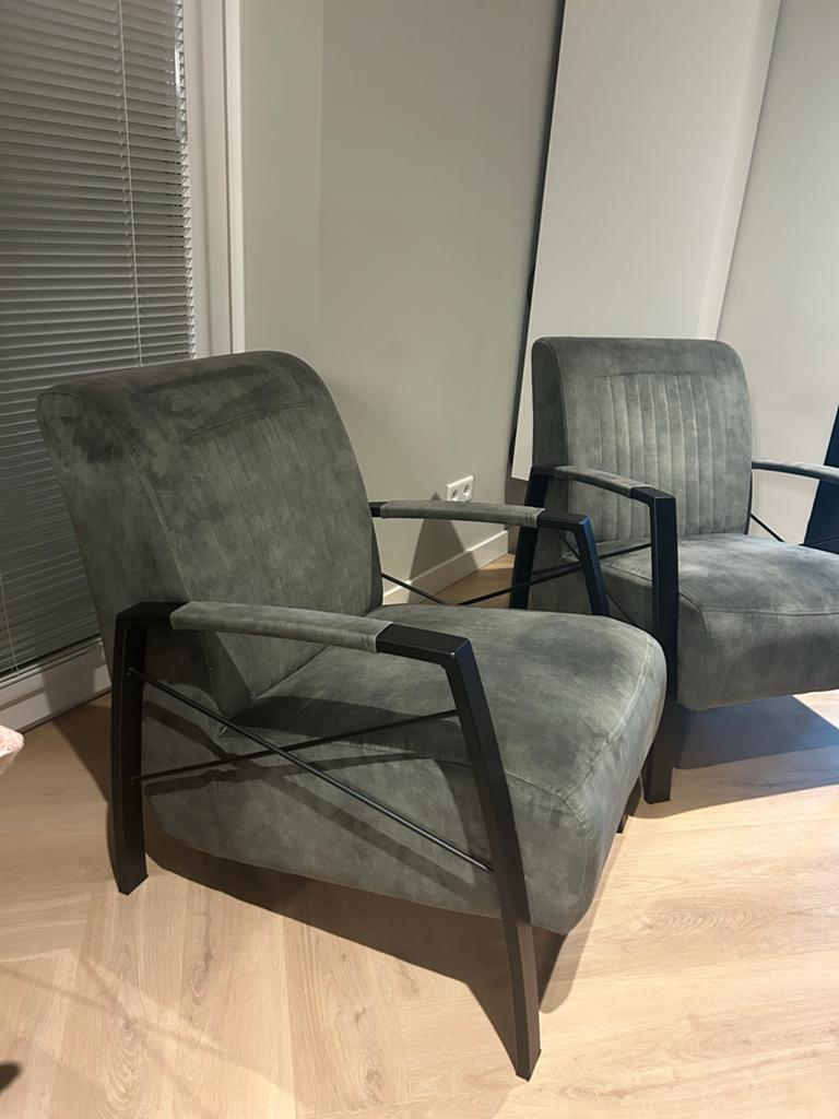 Luxe velvet fauteuil grijsgroen - De Bommel Meubelen, Ophalen, 75 tot 100 cm, Zo goed als nieuw, Stof