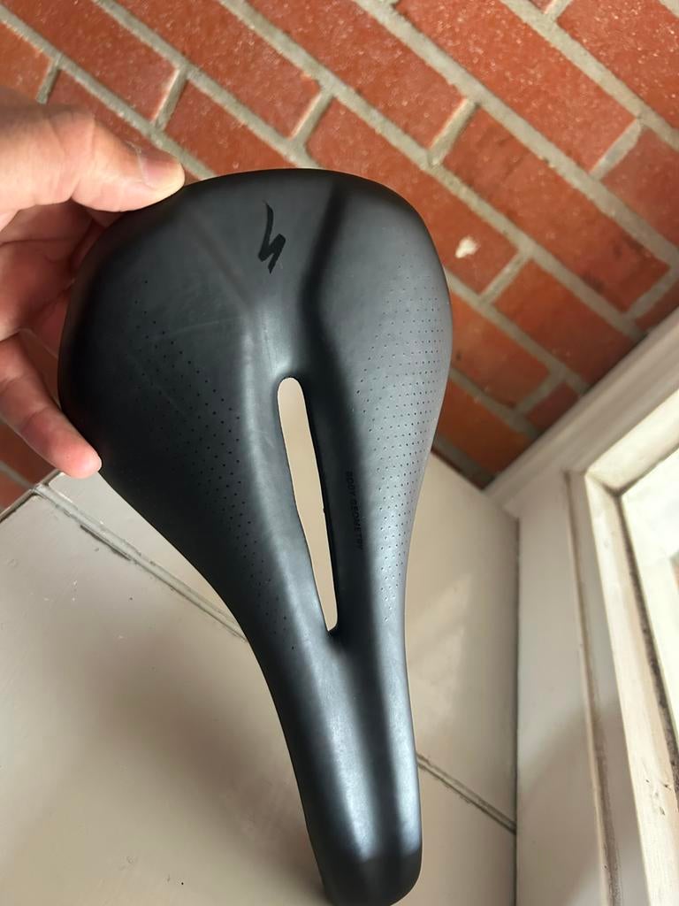 Race zadel body geometry Phenom zgan, Ophalen of Verzenden, Zo goed als nieuw, Overige typen