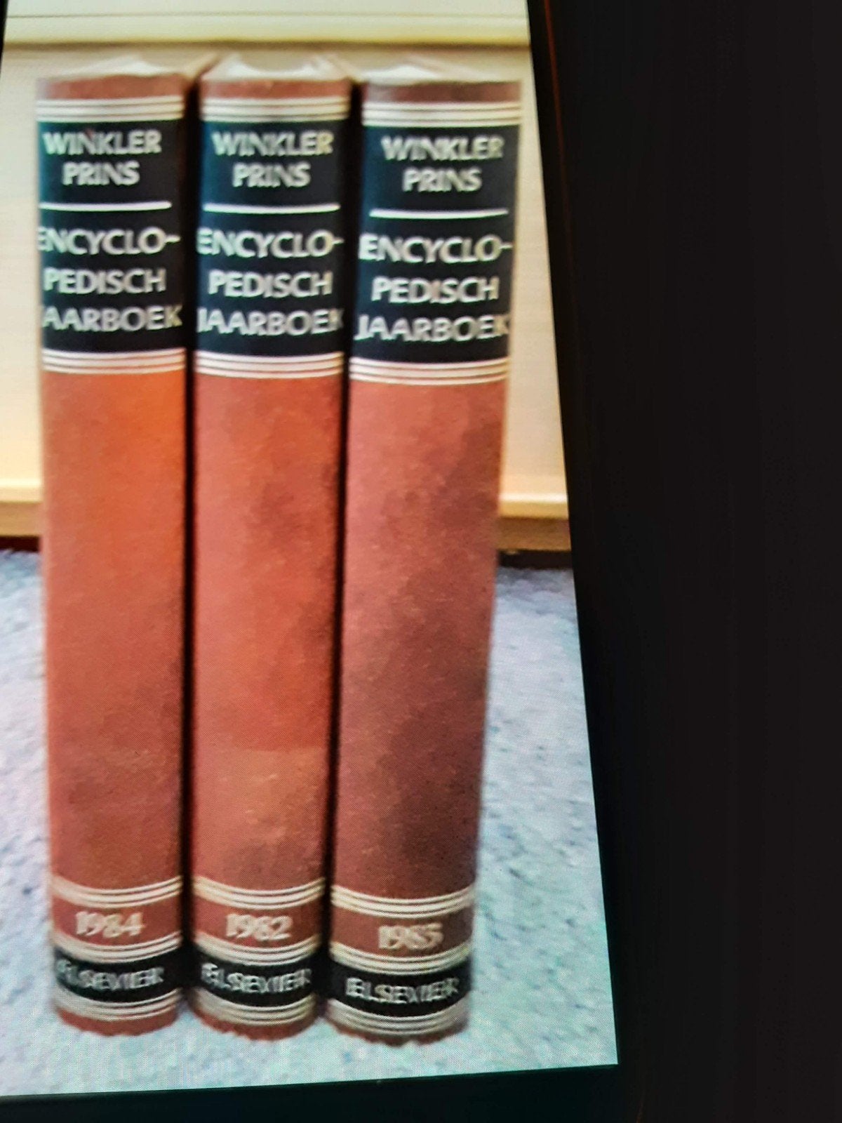 Encyclopedïsche jaarboeken, Boeken, Encyclopedieën, Ophalen of Verzenden, Zo goed als nieuw, Algemeen