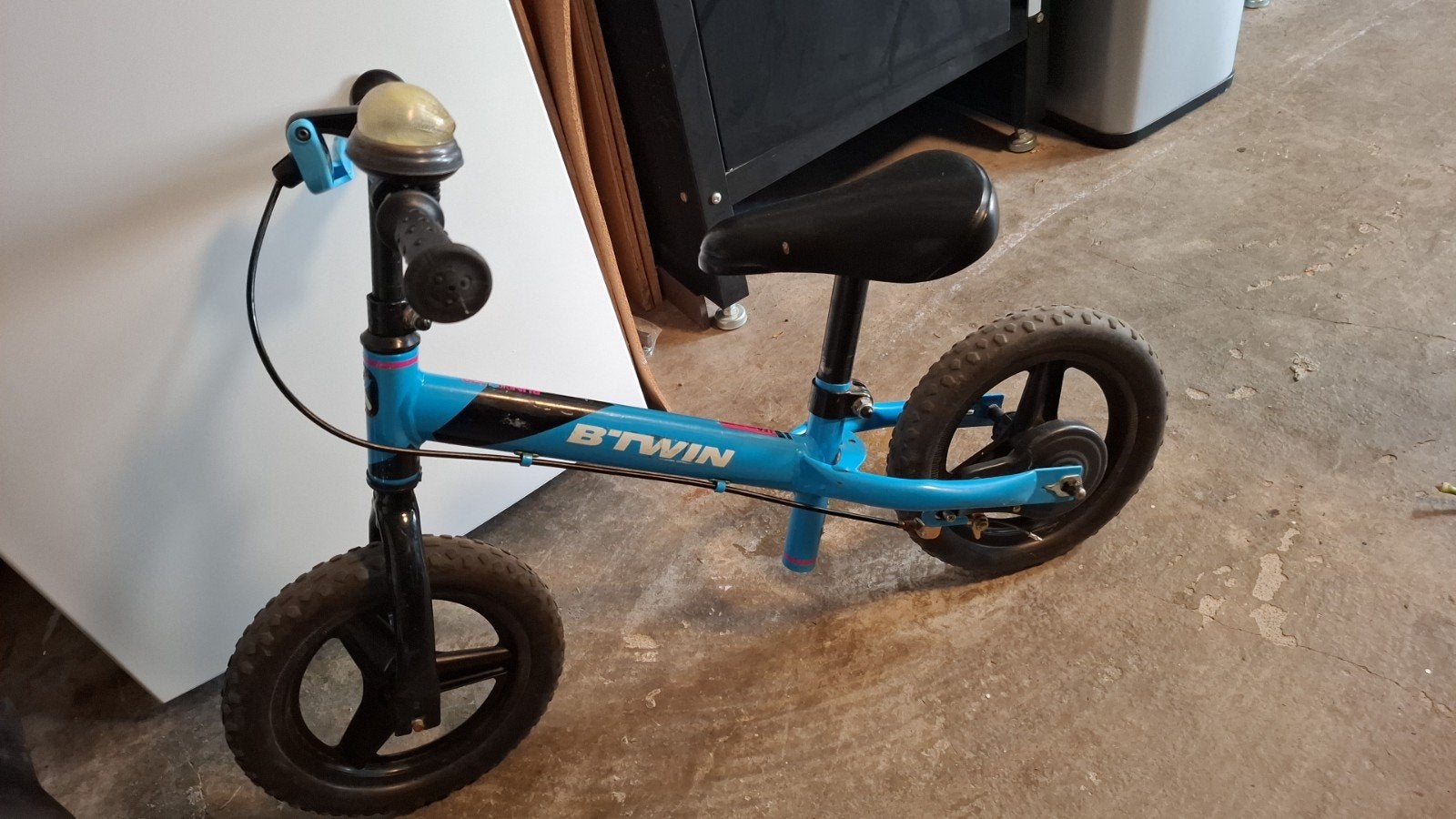 B'TWIN loopfiets blauw - Ideaal voor jonge kinderen, Ophalen, Gebruikt, Minder dan 16 inch, B'TWIN