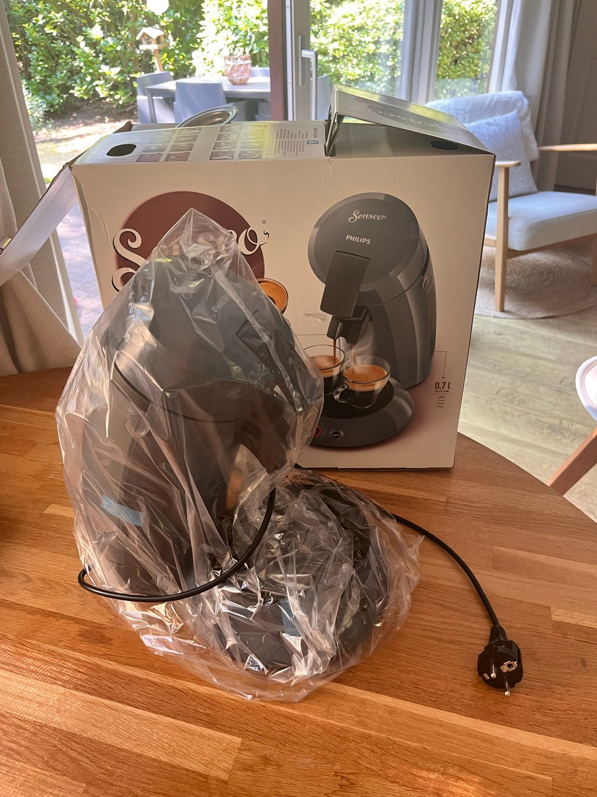 Philips Senseo Original Koffiezetapparaat - Nieuw in doos, Afneembaar waterreservoir, Gemalen koffie, Ophalen of Verzenden, 2 tot 4 kopjes