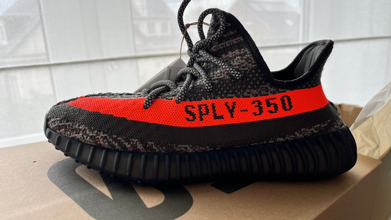 Yeezy, Ophalen of Verzenden, Zo goed als nieuw, Sneakers of Gympen