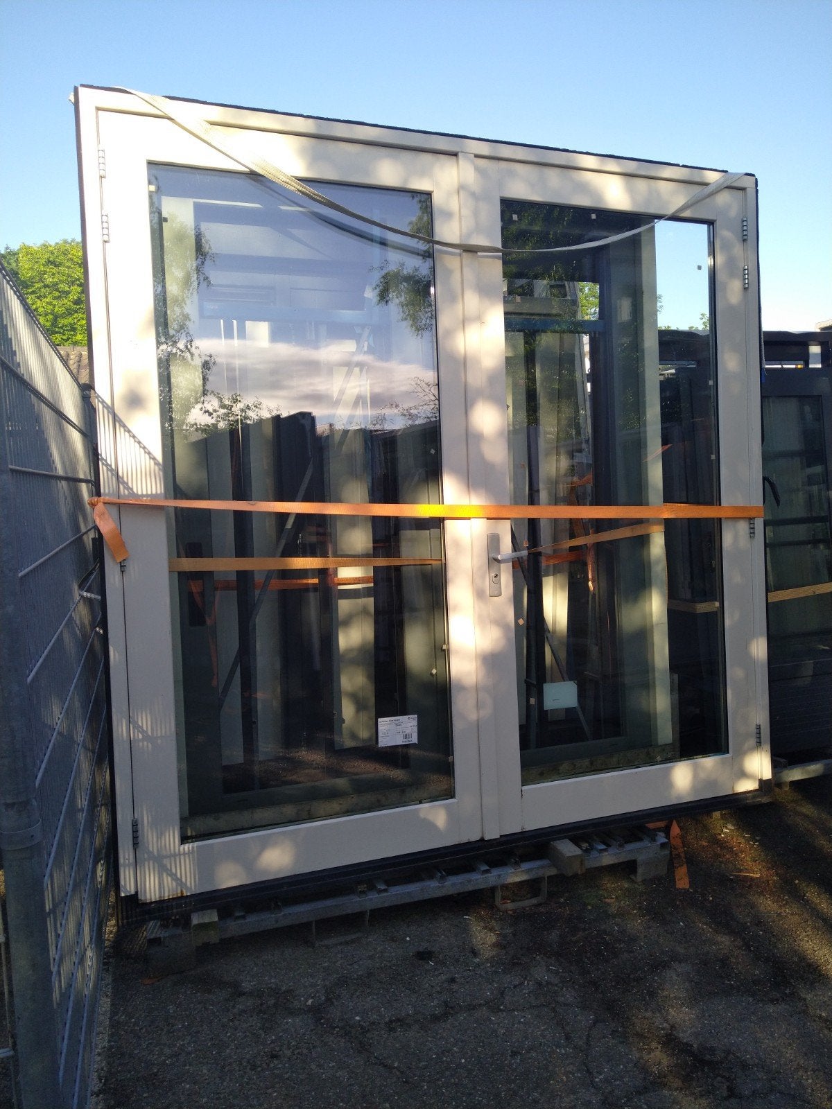 Hardhout Kozijn met dubbele tuindeuren, Doe-het-zelf en Verbouw, Ophalen of Verzenden, Glas, 120 cm of meer, 215 cm of meer