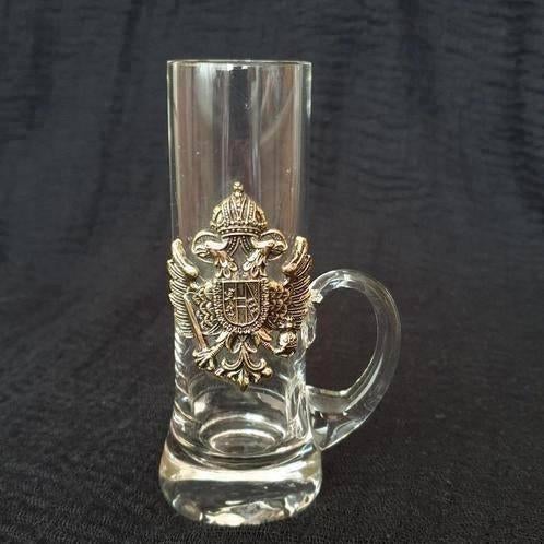 ​​Vintage vodka glas met Oostenrijks tinnen wapenschild, Ophalen of Verzenden