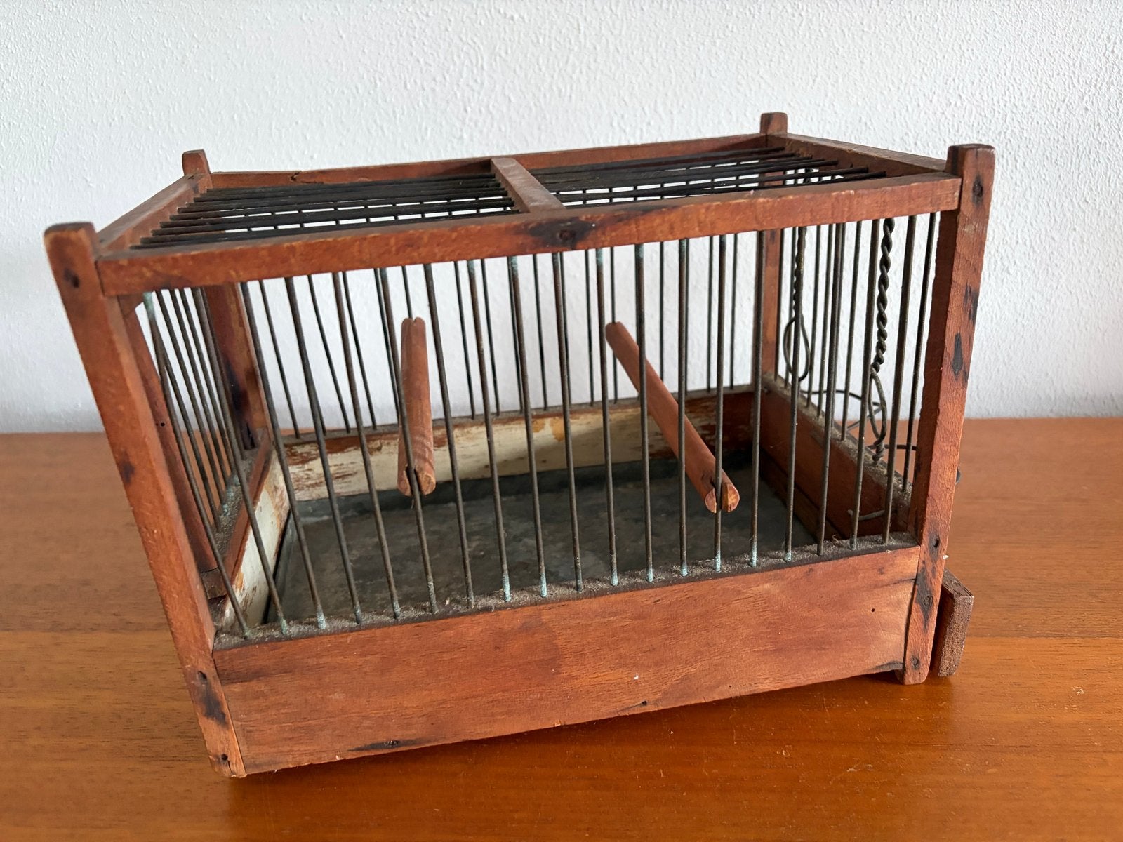 Vintage houten vogelkooi met metalen bodem, Ophalen of Verzenden