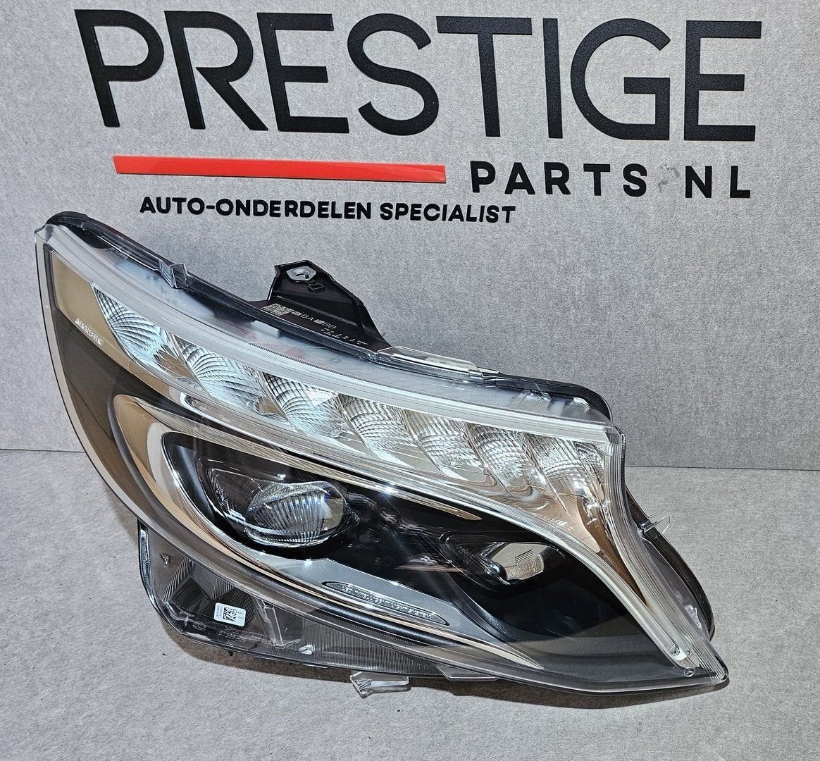 Koplamp Mercedes W447 FACELIFT ILS LED Rechts A4479061901, Gebruikt, -, Ophalen of Verzenden, -