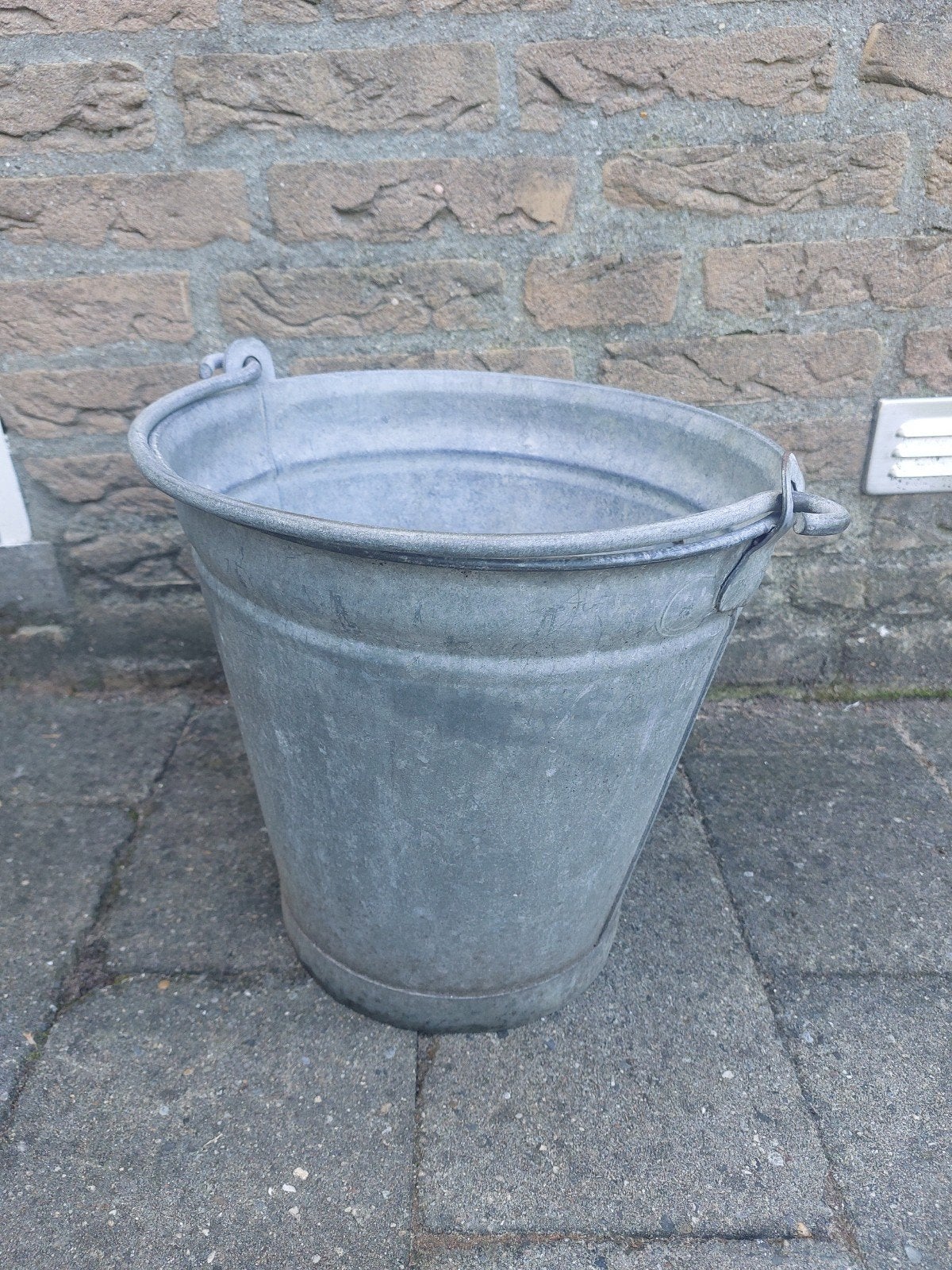 zinken emmer bloempot plantenbak retro vintage!, Ophalen, Gebruikt, Minder dan 30 cm, Rond