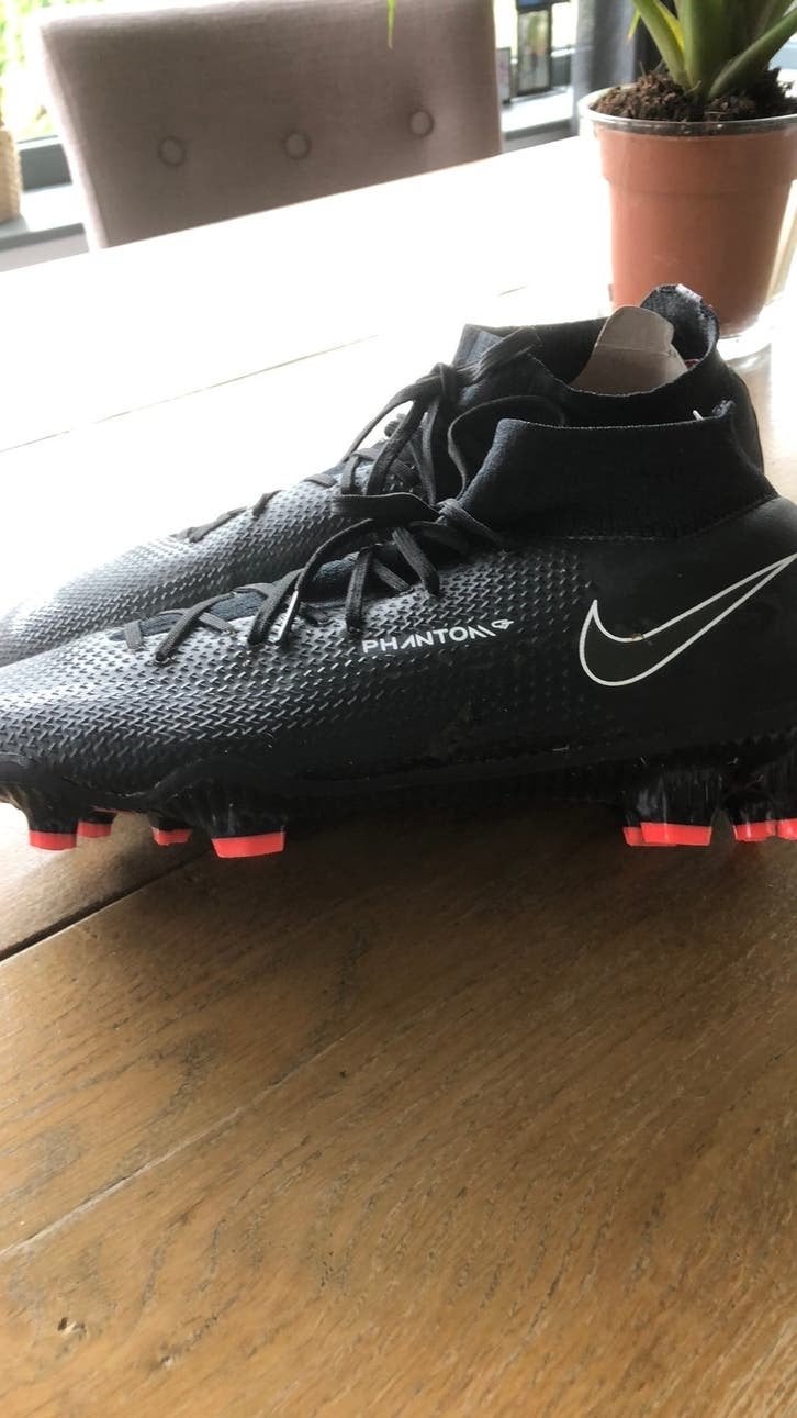 Nike Phantom GT2 PRO DF FG maat 41, Maat XS of kleiner, Ophalen of Verzenden, Zo goed als nieuw, Schoenen