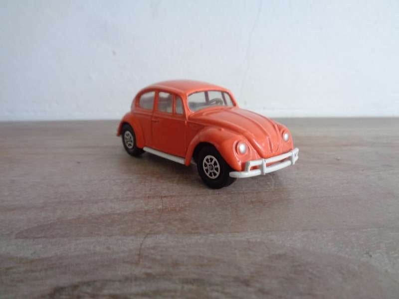 Volkswagen Kever 1200 - Corgi Toys Whizzwheels 1:43 INWST, Hobby en Vrije tijd, Verzenden, Zo goed als nieuw, Auto, Corgi