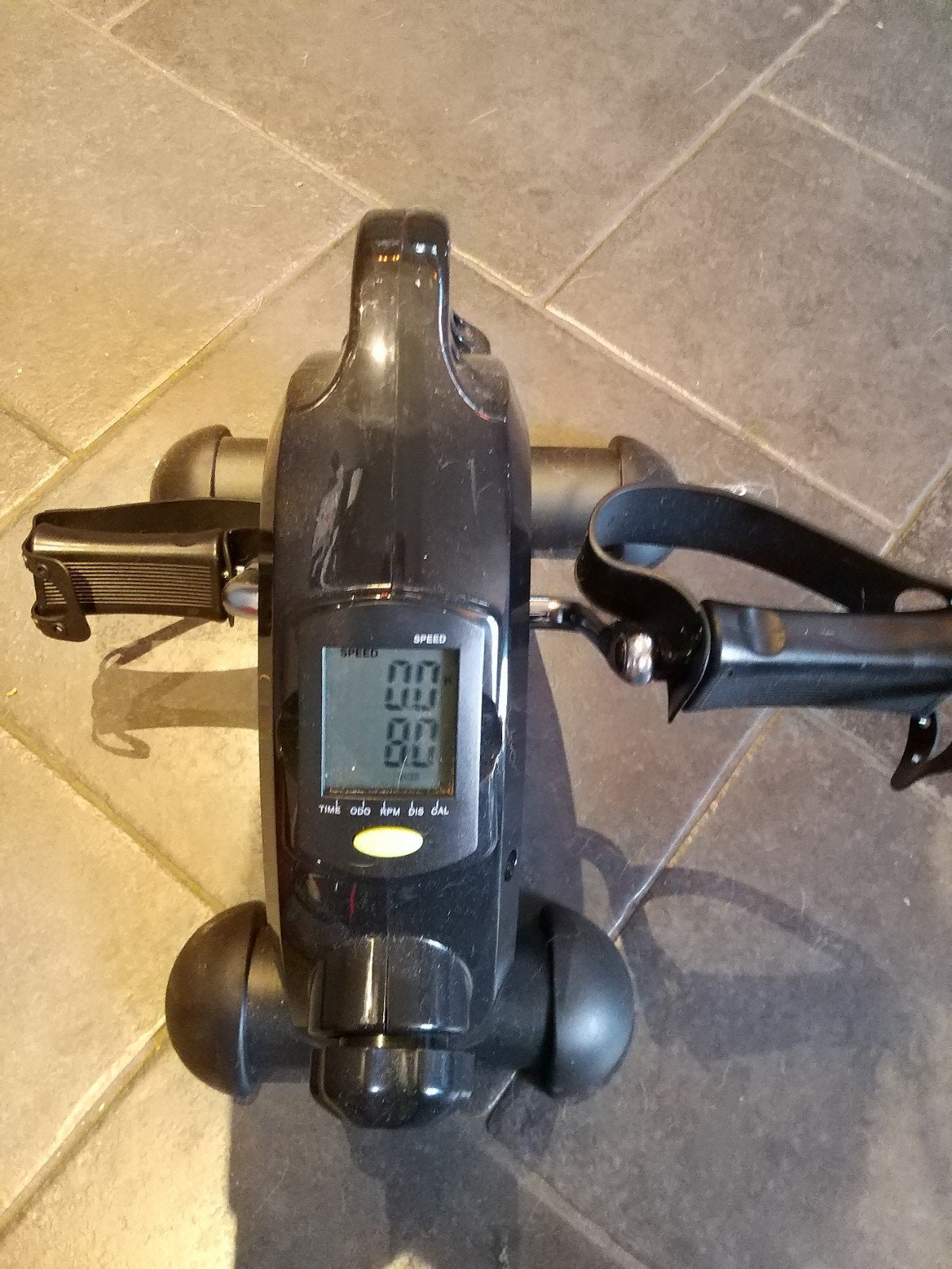 Compacte Hometrainer - Ideaal voor Thuisgebruik, Ophalen, Kunststof, Gebruikt, Armen