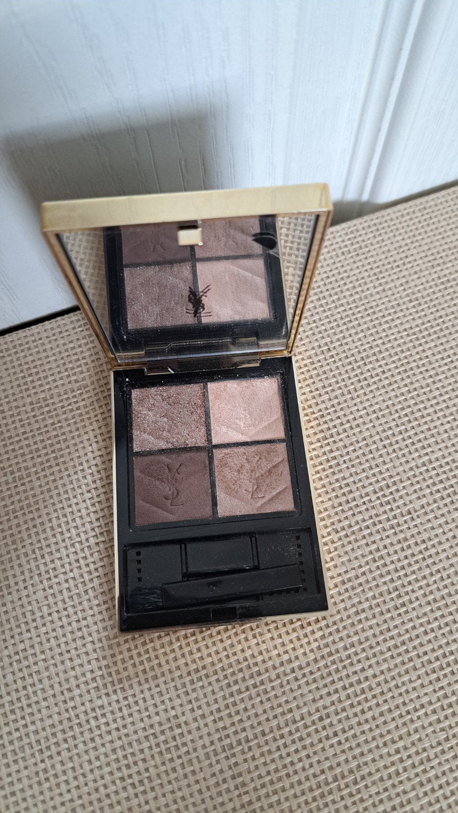Yves Saint Laurent Mini Clutch Oogschaduw 100 stora dolls, Gebruikt, Ogen, Bruin, Ophalen of Verzenden