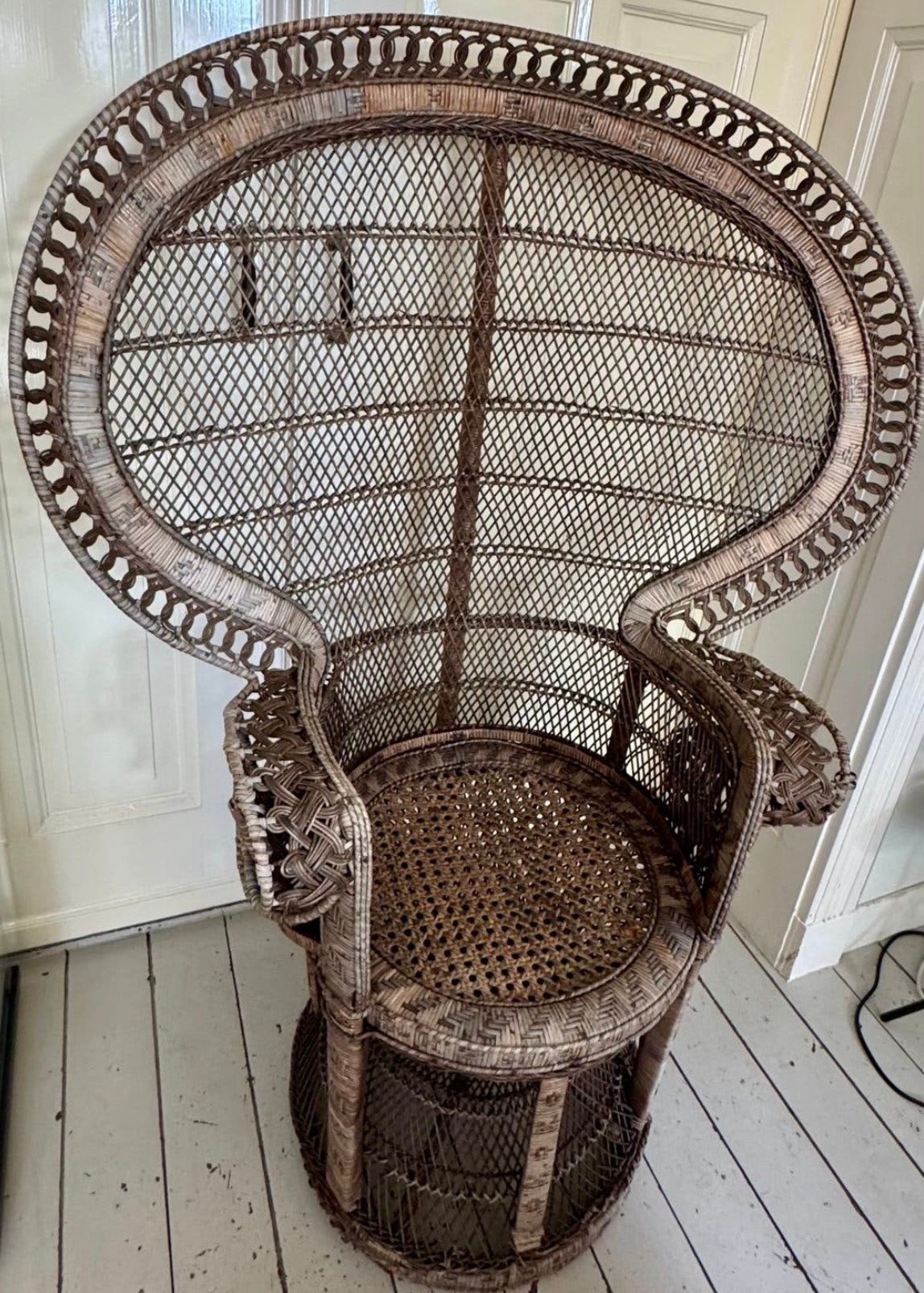 Vintage rotan pauwenstoel, Huis en Inrichting, Ophalen, Zo goed als nieuw, Minder dan 75 cm, Minder dan 50 cm