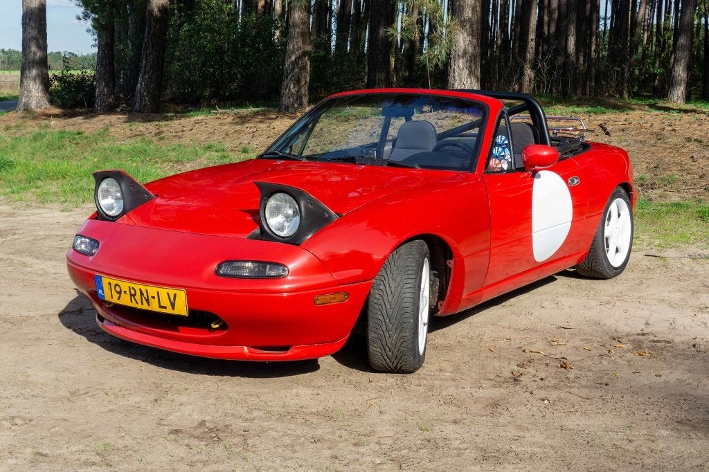 Mazda MX-5 1991 115pk - schroefset en rollbar, 4 cilinders, Cabriolet, Handgeschakeld, 115 pk