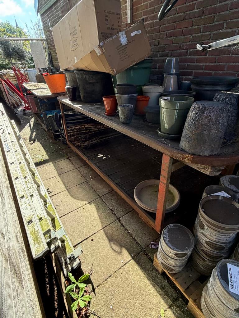 Robuuste werkbank/tafel oude veiling karren, Tuin en Terras, Gebruikt, 100 cm of meer, Balkon, Ophalen of Verzenden