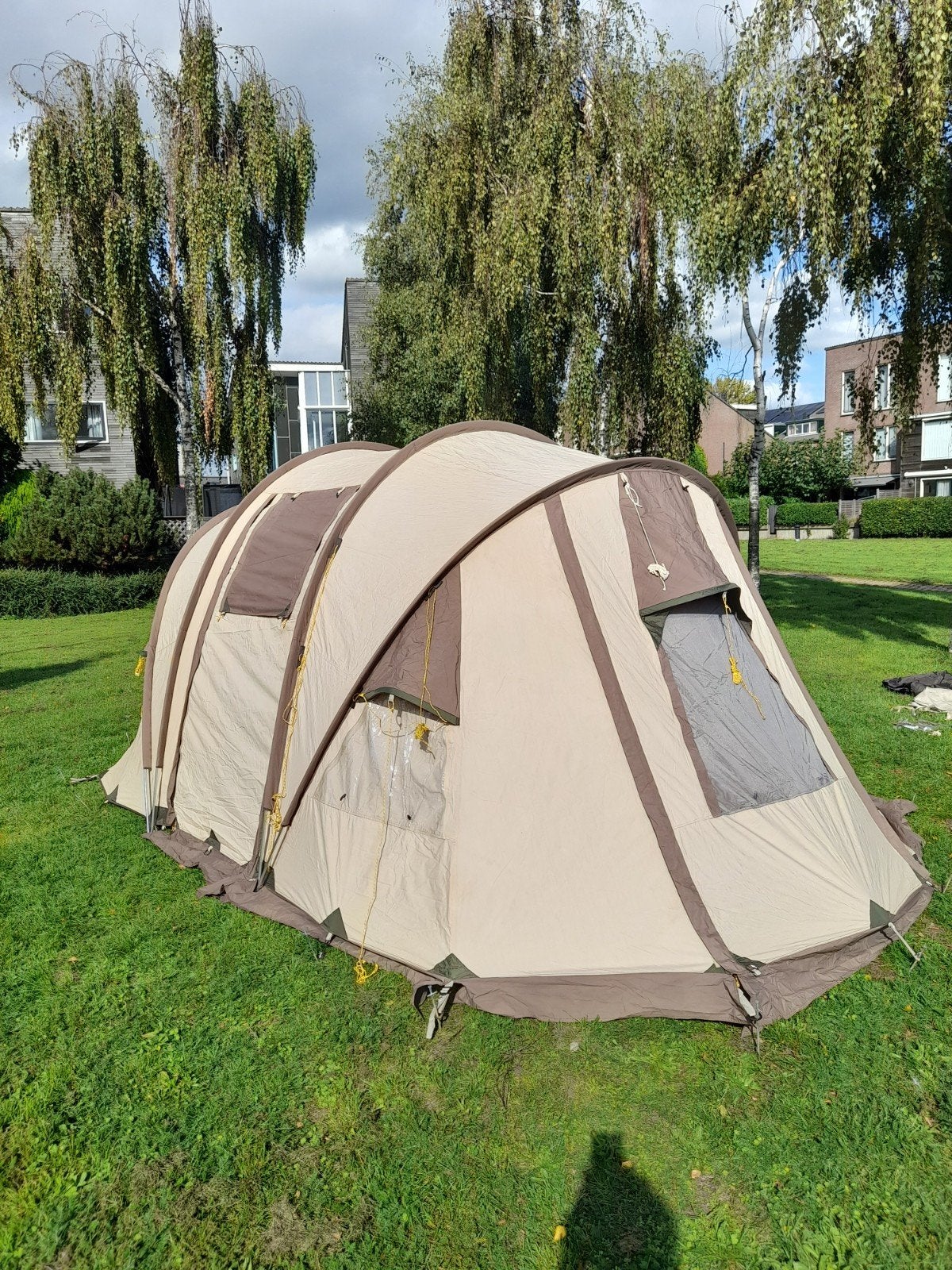 Ruime Active Leisure tunneltent, Caravans en Kamperen, Ophalen of Verzenden, Gebruikt, Tot en met 4