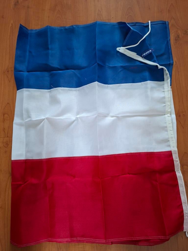 Nederlandse vlag gamma nieuw, Ophalen, Nieuw