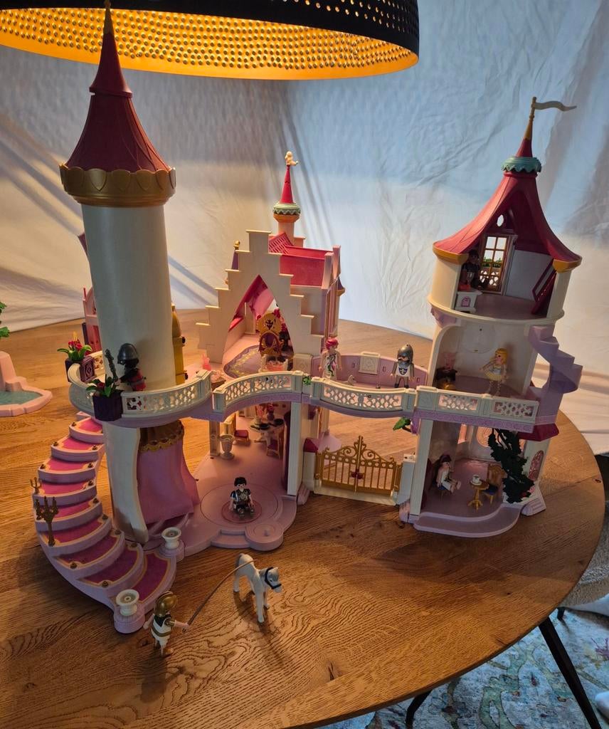 Playmobil Prinsessenkasteel met accessoires, Ophalen, Zo goed als nieuw, Meisje