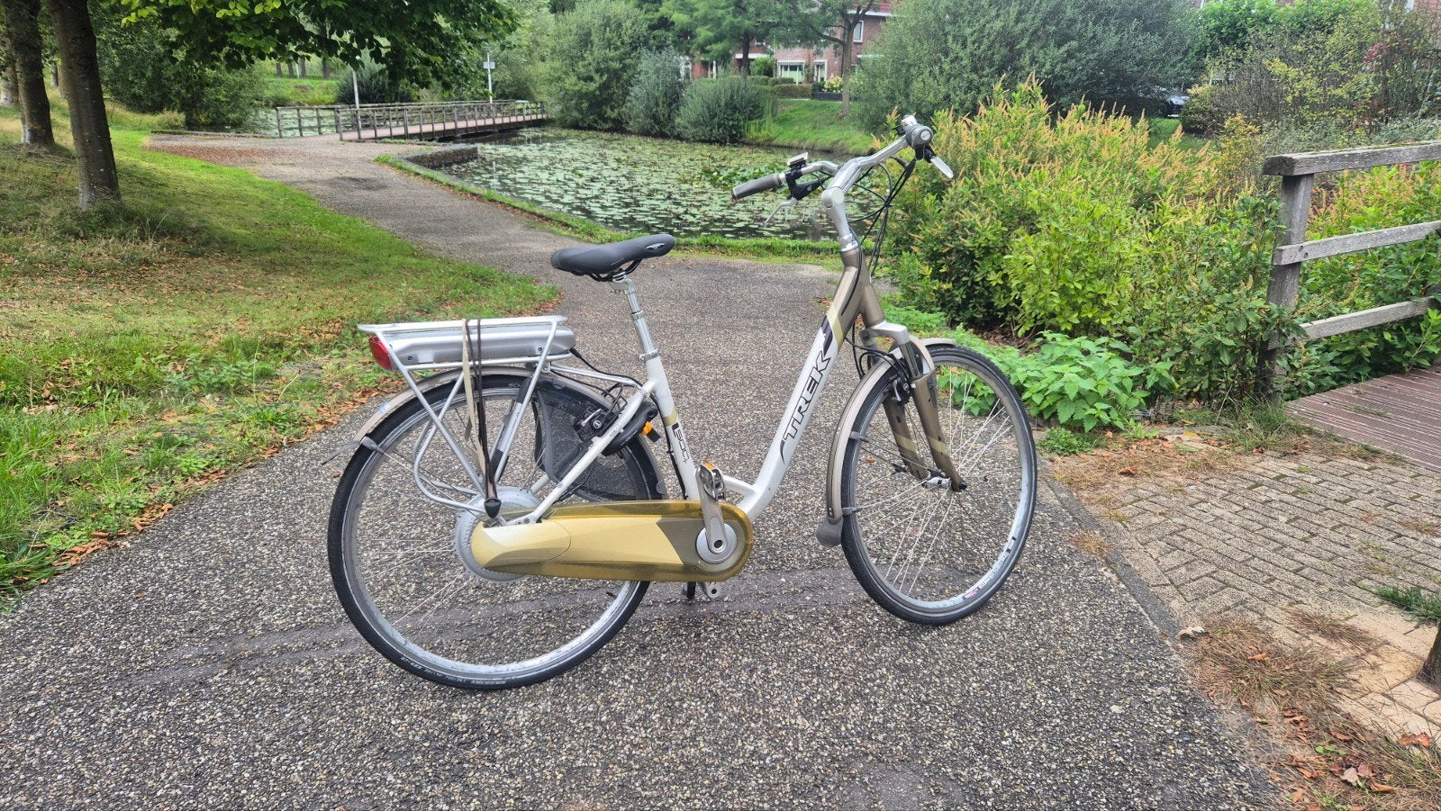 Trek Navigator  L500Elektrische Fiets accu 50 km maat M, Gebruikt, 51 tot 55 cm, 30 tot 50 km per accu, Ophalen