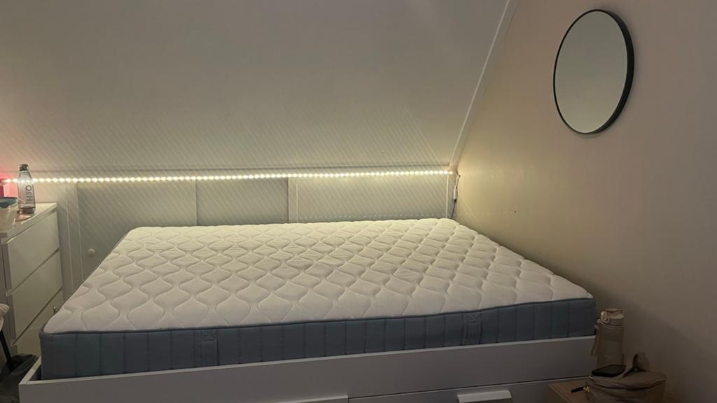 Zo goed als nieuw tweepersoonsmatras 160x200m, Huis en Inrichting, Slaapkamer | Matrassen en Bedbodems, Ophalen, Tweepersoons
