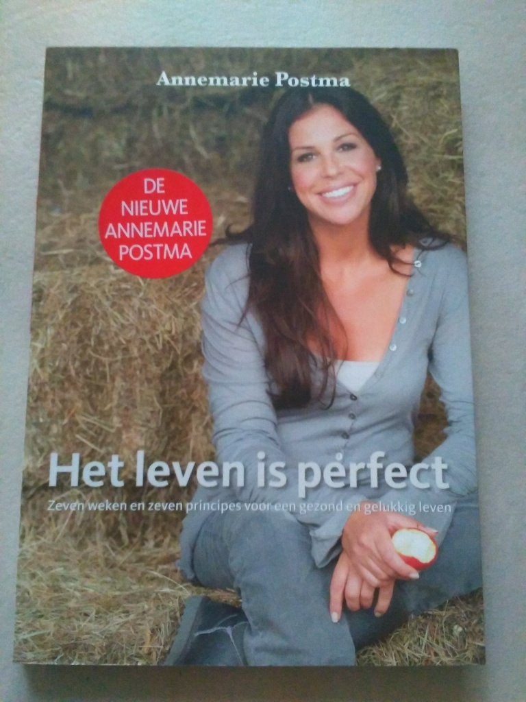 2x Annemarie Postma Het leven is perfect en Hartsverstand, Ophalen of Verzenden, Zo goed als nieuw, Overige onderwerpen, Achtergrond en Informatie