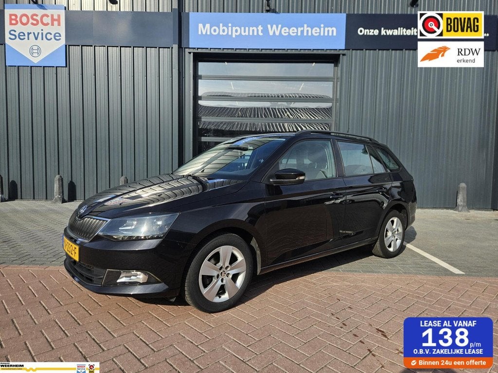 Skoda Fabia Combi 1.2 TSI Ambition Business Navi, Trekhaak, Euro 6, 4 cilinders, Zwart, Origineel Nederlands