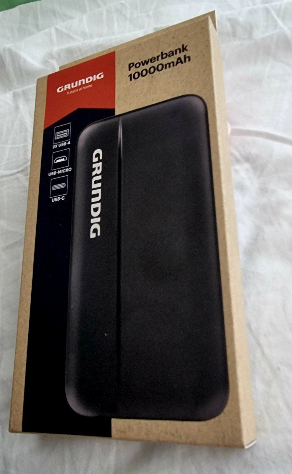 Grundig powerbank 10.000 mAh, Ophalen of Verzenden, Nieuw