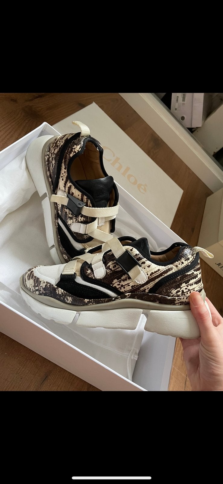 Chloe sneakers, Kleding | Dames, Ophalen of Verzenden, Zo goed als nieuw, Sneakers of Gympen