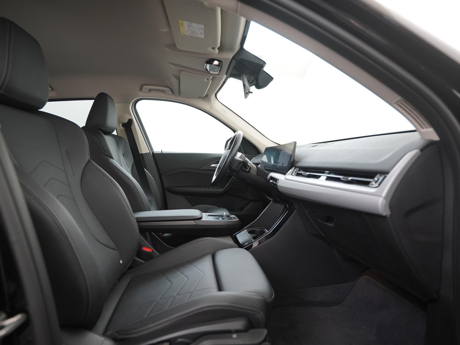 BMW X1 xDrive25e Shadow | Trekhaak | Adaptief Cruise | Stoel, Auto's, Gebruikt, Bedrijf, Vierwielaandrijving, Hybride Elektrisch/Benzine