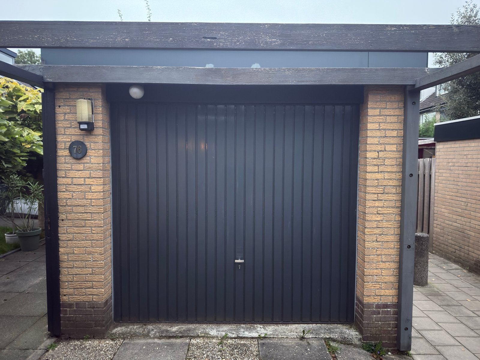 Normstahl metalen garagedeur Antraciet, handbediend, Ophalen, Gebruikt, 120 cm of meer, Garagedeur